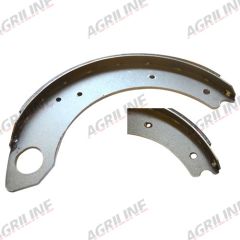 Brake Shoe (Round End) suitable for Ford &amp; Fordson -  81815611  83924863  C5NN2218F