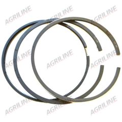 Piston Ring Set suitable for McCormick -  