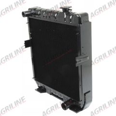 Radiator suitable for Case International -  3399812R1  3399812R2